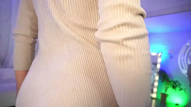 Snapshot of NovaMaria chatting on March 14, 12:40 pm NovaMaria online show from March 14, 12:40 pm