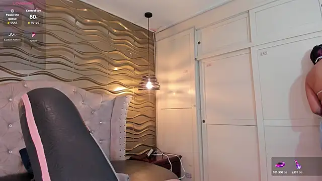 Andreita Jones online show from September 13, 11:32 am