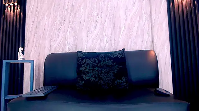 Snapshot of ricky_vill_ chatting on October 11, 4:22 am ricky vill online show from October 11, 4:22 am