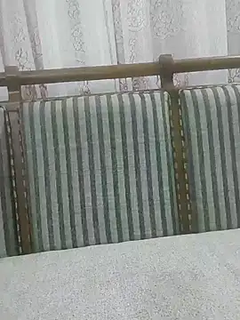 Snapshot of Kunchiii chatting on December 4, 7:39 am Kunchiii online show from December 4, 7:39 am