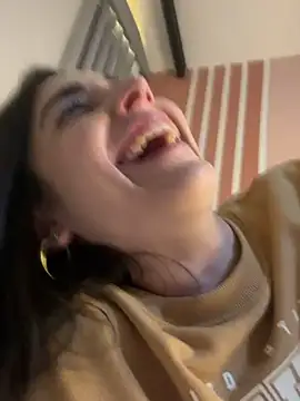 Victoria-And1 online show from December 7, 5:15 am