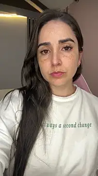 Victoria-And1 online show from December 2, 1:33 am