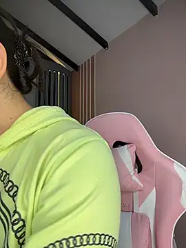 Victoria-And1 online show from April 22, 1:30 am