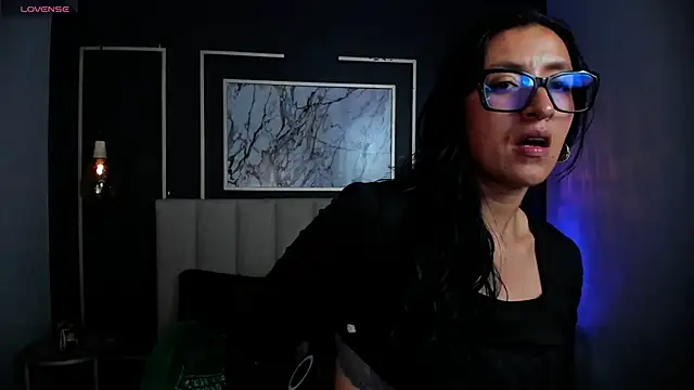 kira moon   online show from September 16, 9:27 pm