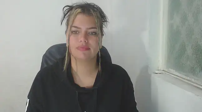 sweetkitty 16 online show from March 7, 9:18 am