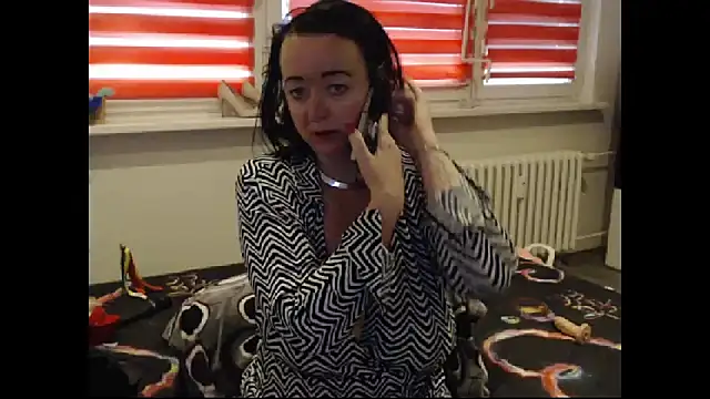 Alexie33 online show from February 11, 8:41 am