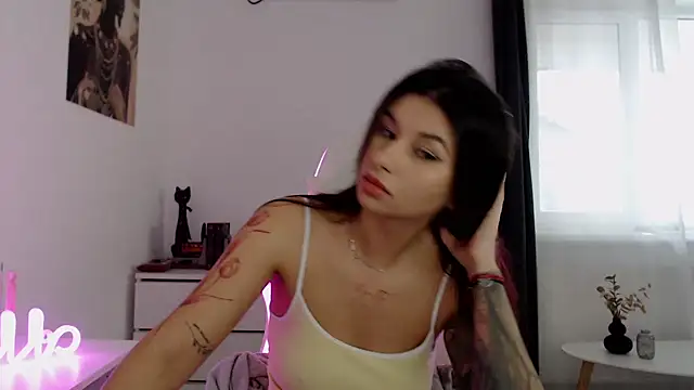 Simply the best online show from November 28, 1:25 pm