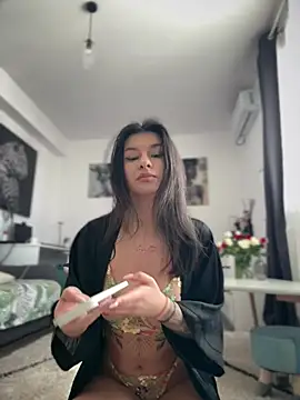 Simply the best online show from February 3, 1:05 pm