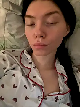 Lisaaa Alisa online show from October 3, 4:53 am