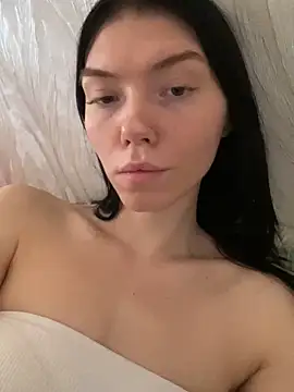 Lisaaa Alisa online show from October 6, 3:59 am