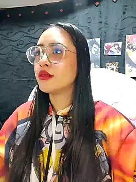 Janna mnt online show from December 17, 4:34 am