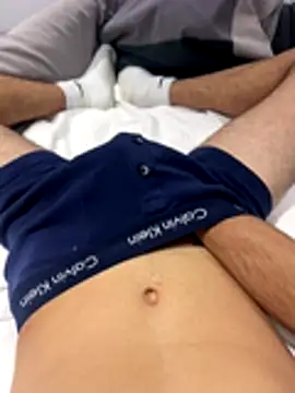 h0rnyguy001 online show from October 28, 7:01 am