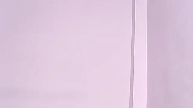 caarlywhitee online show from February 6, 10:21 pm