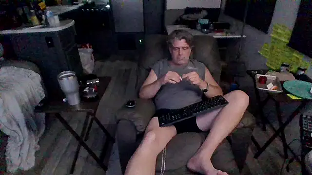 lateniter online show from February 19, 2:29 am