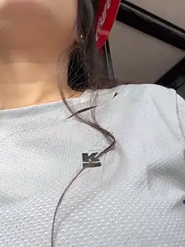 LittleDoll    online show from March 31, 12:16 pm