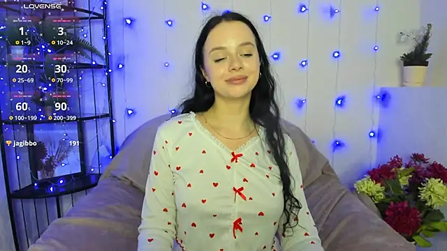 Lori  Hell online show from February 14, 5:51 am