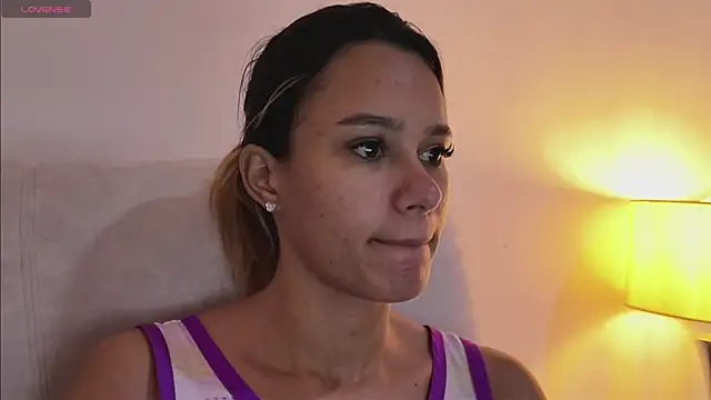 SamanthaWatson online show from April 6, 1:14 am