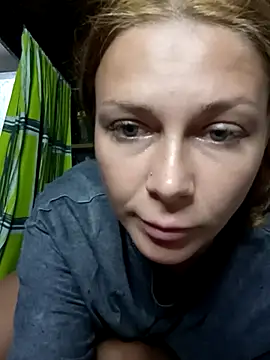 HarleyQuinn 69 online show from July 14, 11:49 am