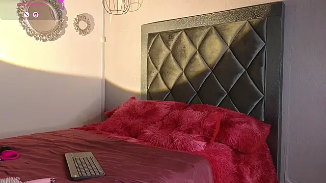 ashley brend online show from April 10, 8:57 pm