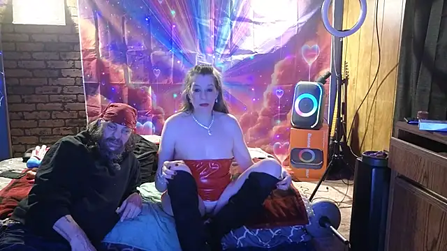 Snapshot of PropertyAndBiker chatting on February 15, 12:26 am PropertyAndBiker online show from February 15, 12:26 am