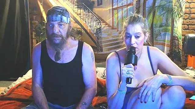 Snapshot of PropertyAndBiker chatting on October 8, 11:02 pm PropertyAndBiker online show from October 8, 11:02 pm