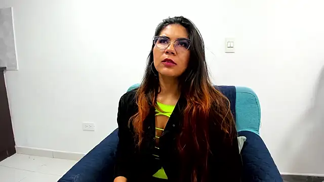 Snapshot of Luna_Dumont chatting on February 21, 11:22 am Luna Dumont online show from February 21, 11:22 am