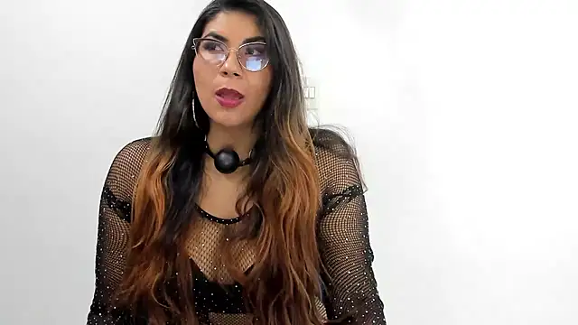 Snapshot of Luna_Dumont chatting on March 13, 2:23 pm Luna Dumont online show from March 13, 2:23 pm