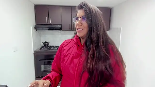 Snapshot of Luna_Dumont chatting on September 30, 11:15 am Luna Dumont online show from September 30, 11:15 am