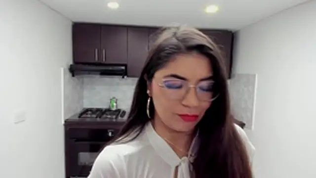 Snapshot of Luna_Dumont chatting on October 28, 11:14 am Luna Dumont online show from October 28, 11:14 am