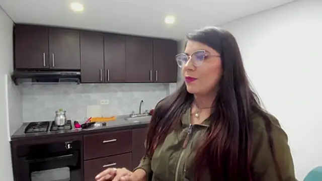 Snapshot of Luna_Dumont chatting on November 25, 10:59 am Luna Dumont online show from November 25, 10:59 am