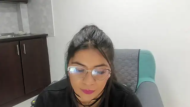 Luna Dumont online show from December 20, 11:17 am