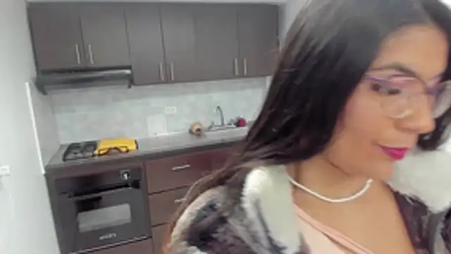 Luna Dumont online show from March 12, 10:54 am