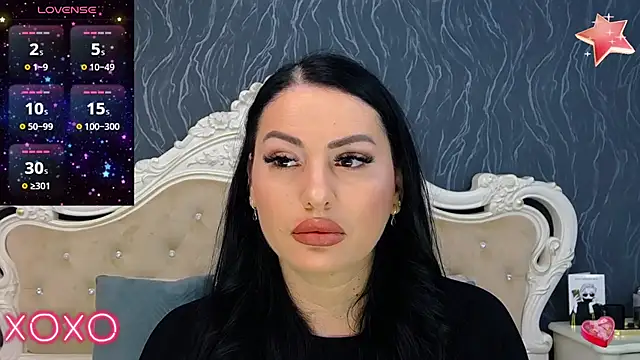 Snapshot of Lauren_Saint chatting on February 9, 8:00 am Lauren Saint online show from February 9, 8:00 am