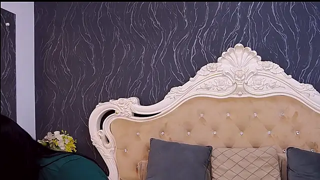 Snapshot of Lauren_Saint chatting on September 22, 3:03 pm Lauren Saint online show from September 22, 3:03 pm