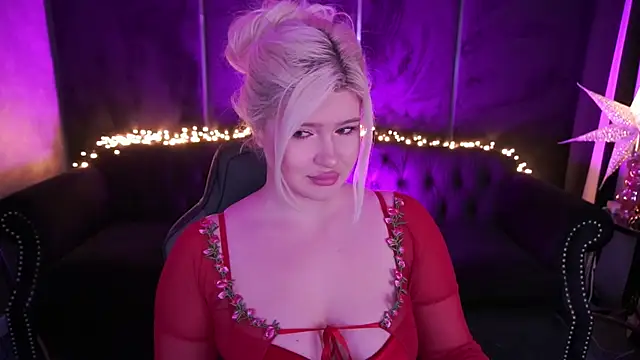 CocoSecretss online show from April 23, 6:47 am