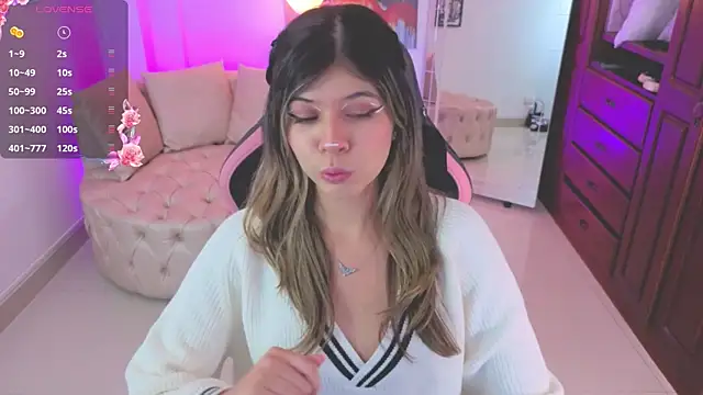 NATAASHA    online show from November 17, 3:12 am