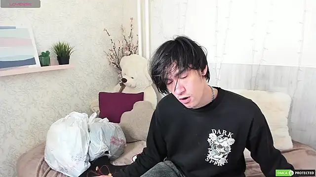 CalvinOwens online show from September 15, 4:01 am