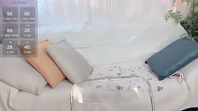 Snapshot of Mist_lili chatting on September 16, 2:56 am Mist lili online show from September 16, 2:56 am