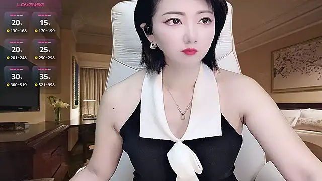 Snapshot of Mist_lili chatting on September 29, 12:49 am Mist lili online show from September 29, 12:49 am