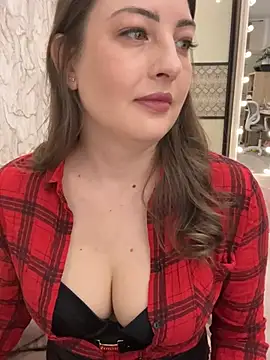 AnnaBri online show from April 6, 1:47 am