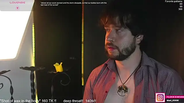 Snapshot of just_maxii chatting on November 6, 11:04 pm just maxii online show from November 6, 11:04 pm