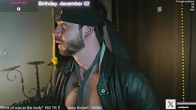 Snapshot of just_maxii chatting on November 16, 11:43 pm just maxii online show from November 16, 11:43 pm