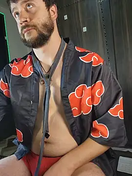 Snapshot of just_maxii chatting on November 29, 12:46 am just maxii online show from November 29, 12:46 am