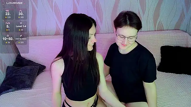  crazy baby  online show from January 12, 2:45 am