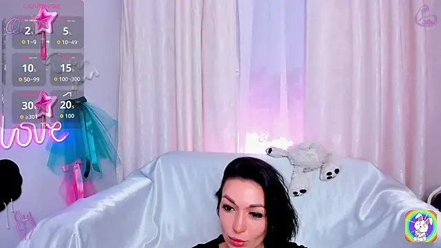 jessica tiny online show from June 8, 11:27 pm