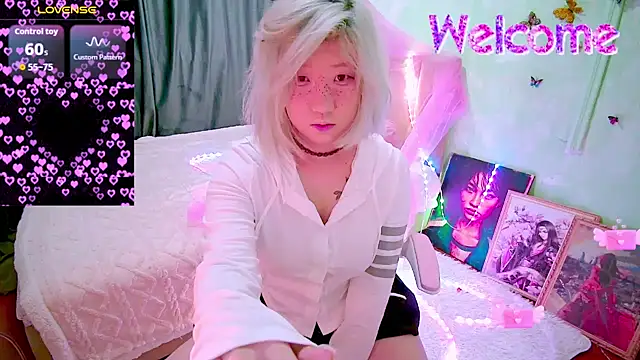 Akemilun online show from March 20, 4:56 pm