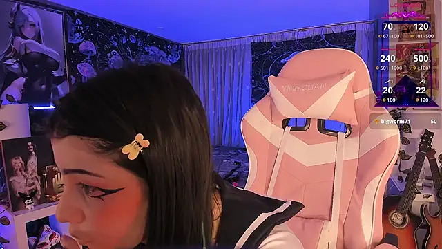 LanaKyutt online show from March 1, 9:40 am