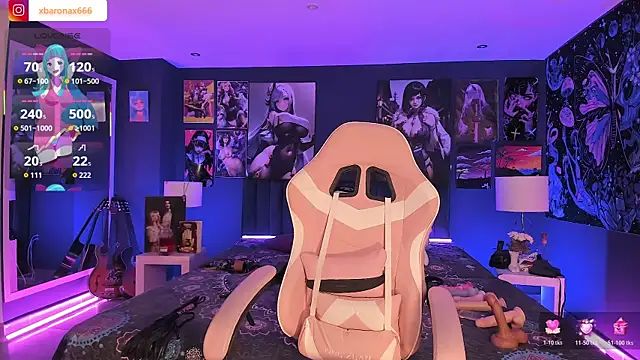 LanaKyutt online show from October 28, 1:25 pm