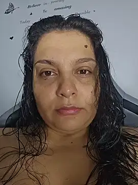 Snapshot of big_pusyy chatting on November 17, 4:57 pm big pusyy online show from November 17, 4:57 pm