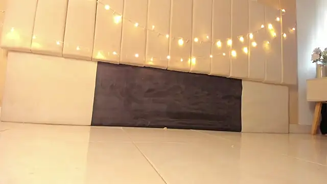  frida1 online show from January 4, 7:13 pm